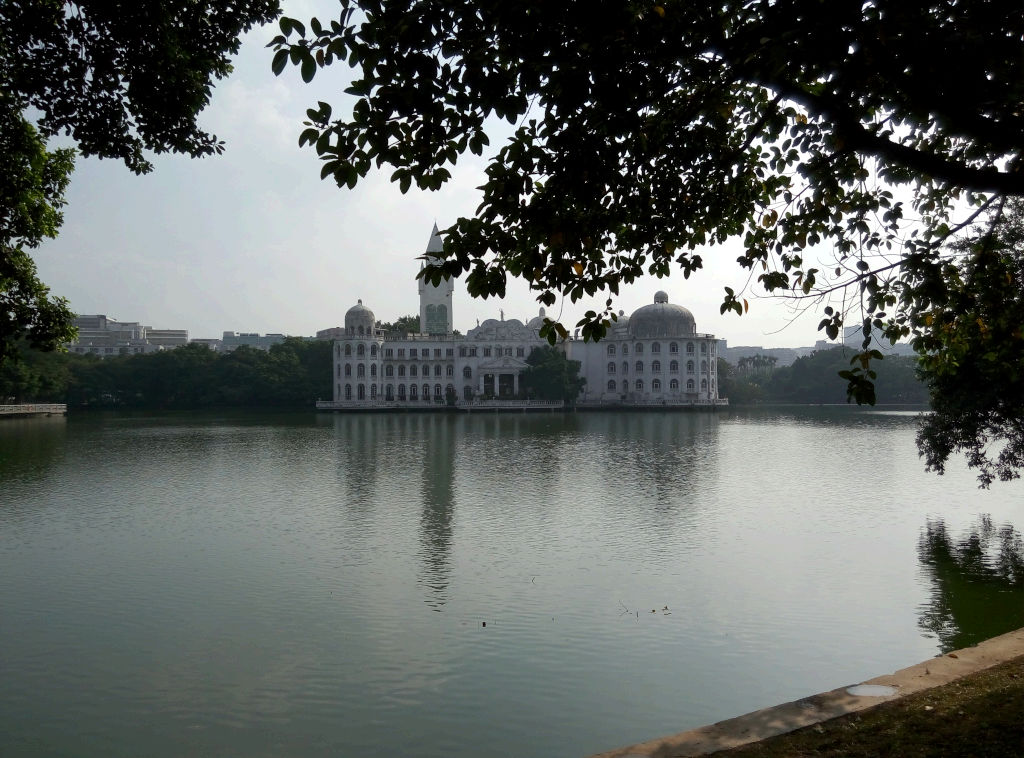 liuhua_building1.jpg